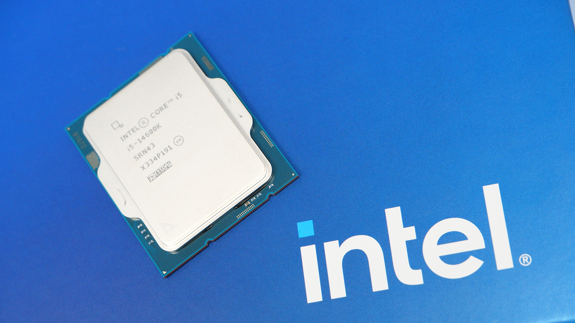 Intel Core i5 14600K on a blue box with Intel logo on it.