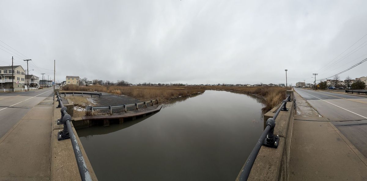 Apple iPhone 16 Pro Max panorama sample.