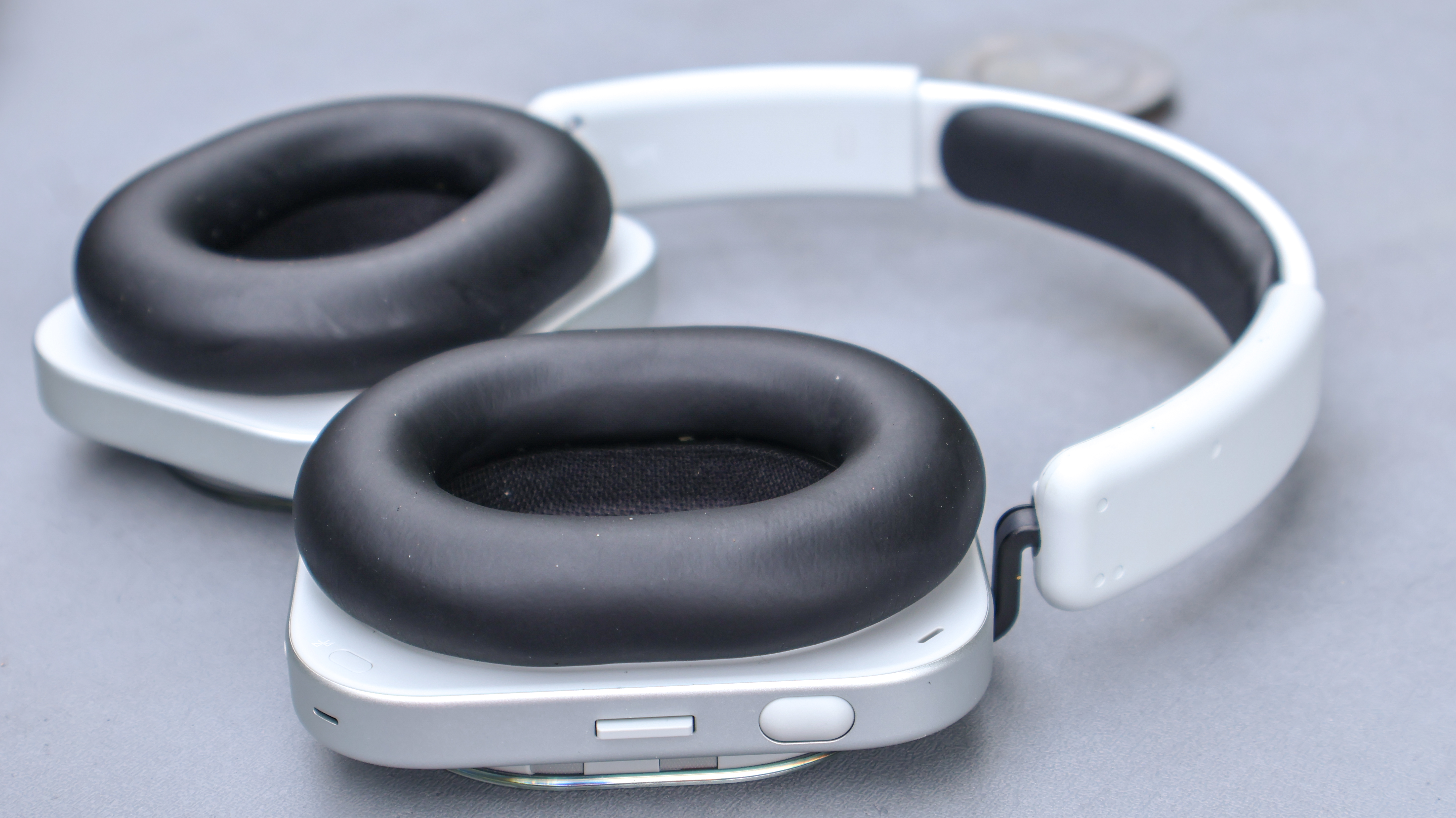 Nothing Headphone (1)