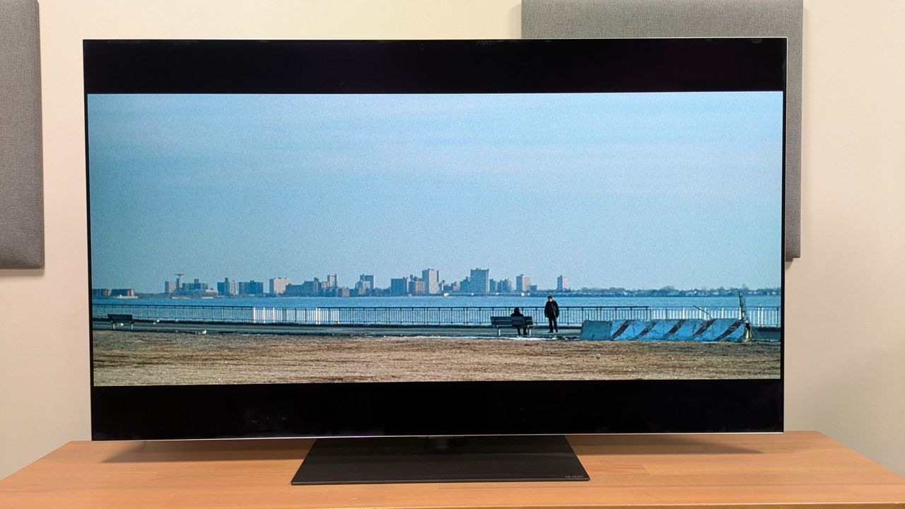 Little Odessa 4K Blu-ray on LG G6 showing a shot of New York by the riverside