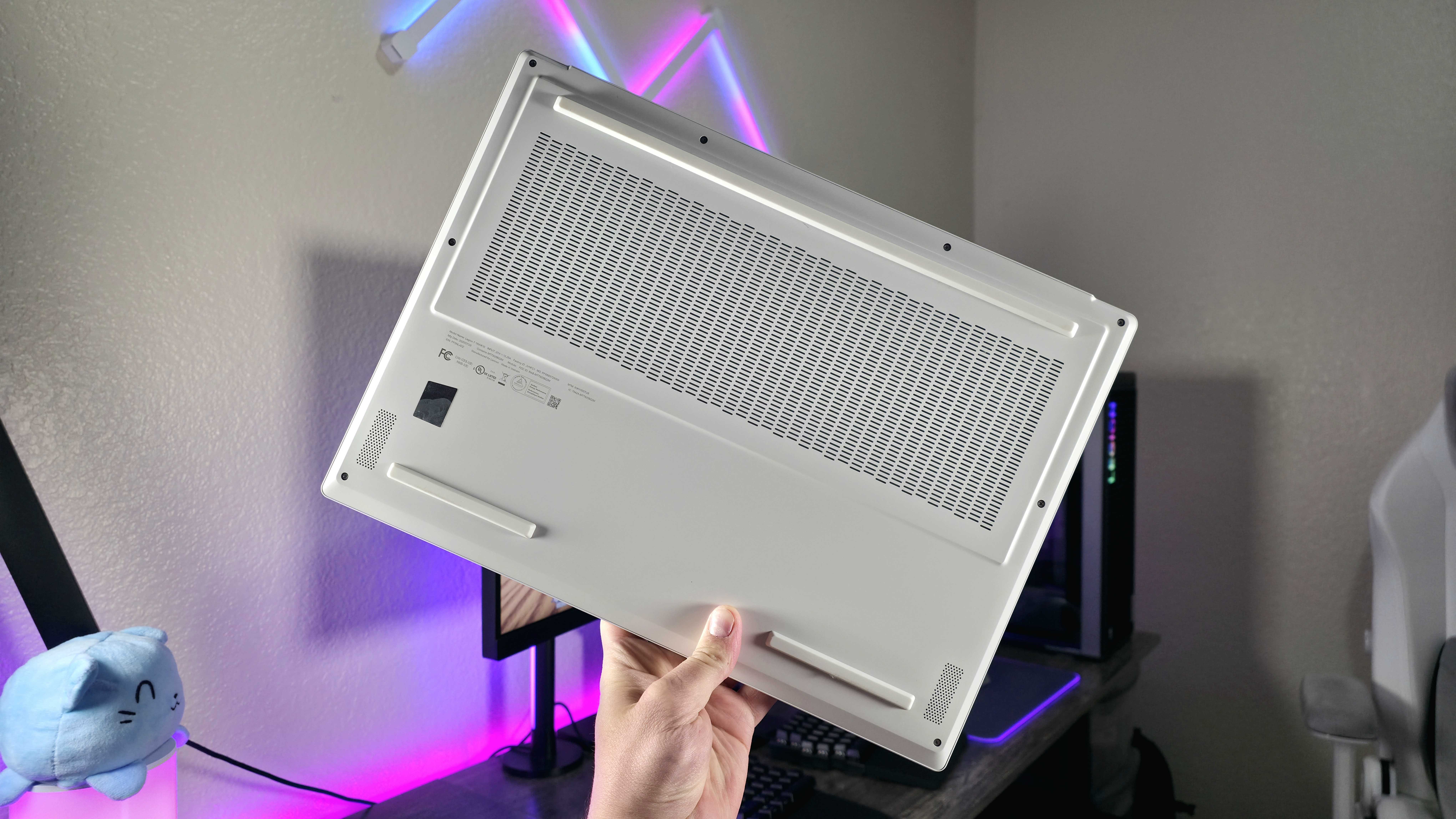 Image of the Lenovo Legion 7i 16 (Gen 10) gaming laptop.