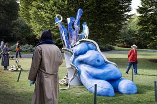 Sculptural art pieces at Frieze Sculpture park