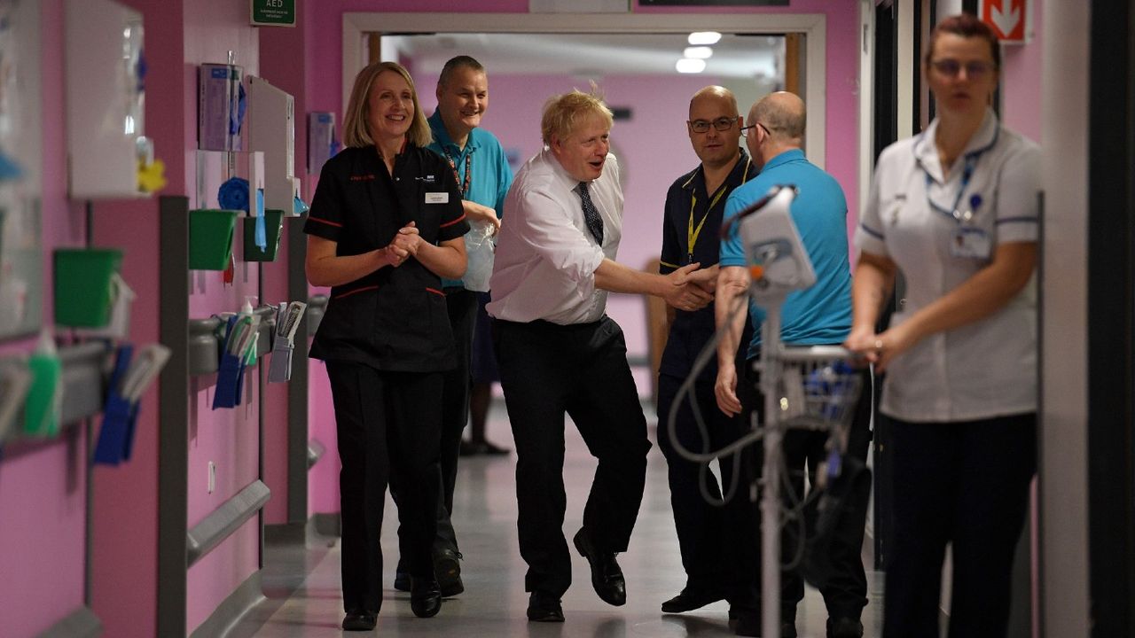 boris_johnson_nhs.jpg