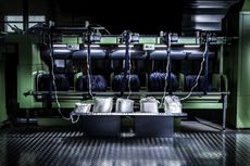 Loro Piana Royal Lightness Fabric being made in factory