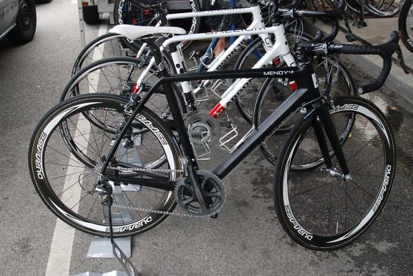 A prototype Argon 18 at the Spidertech team truck.