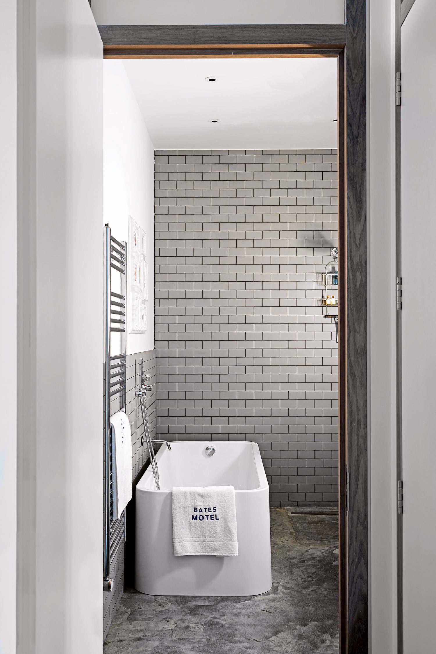 modern bathroom idea with grey metro tiles