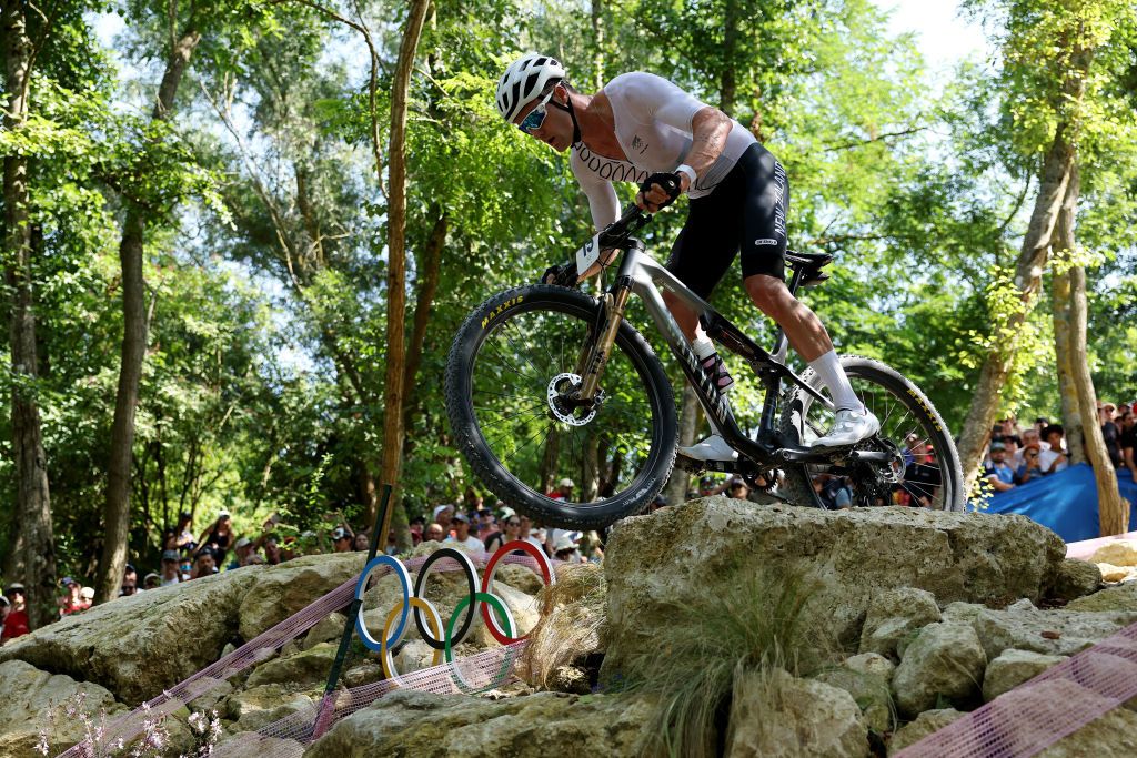 ELANCOURT FRANCE JULY 29 Samuel Gaze of Team New Zealand competes during the Mens CrossCountry on day three of the Olympic Games Paris 2024 at Elancourt Hill on July 29 2024 in Elancourt France Photo by Alex BroadwayGetty Images
