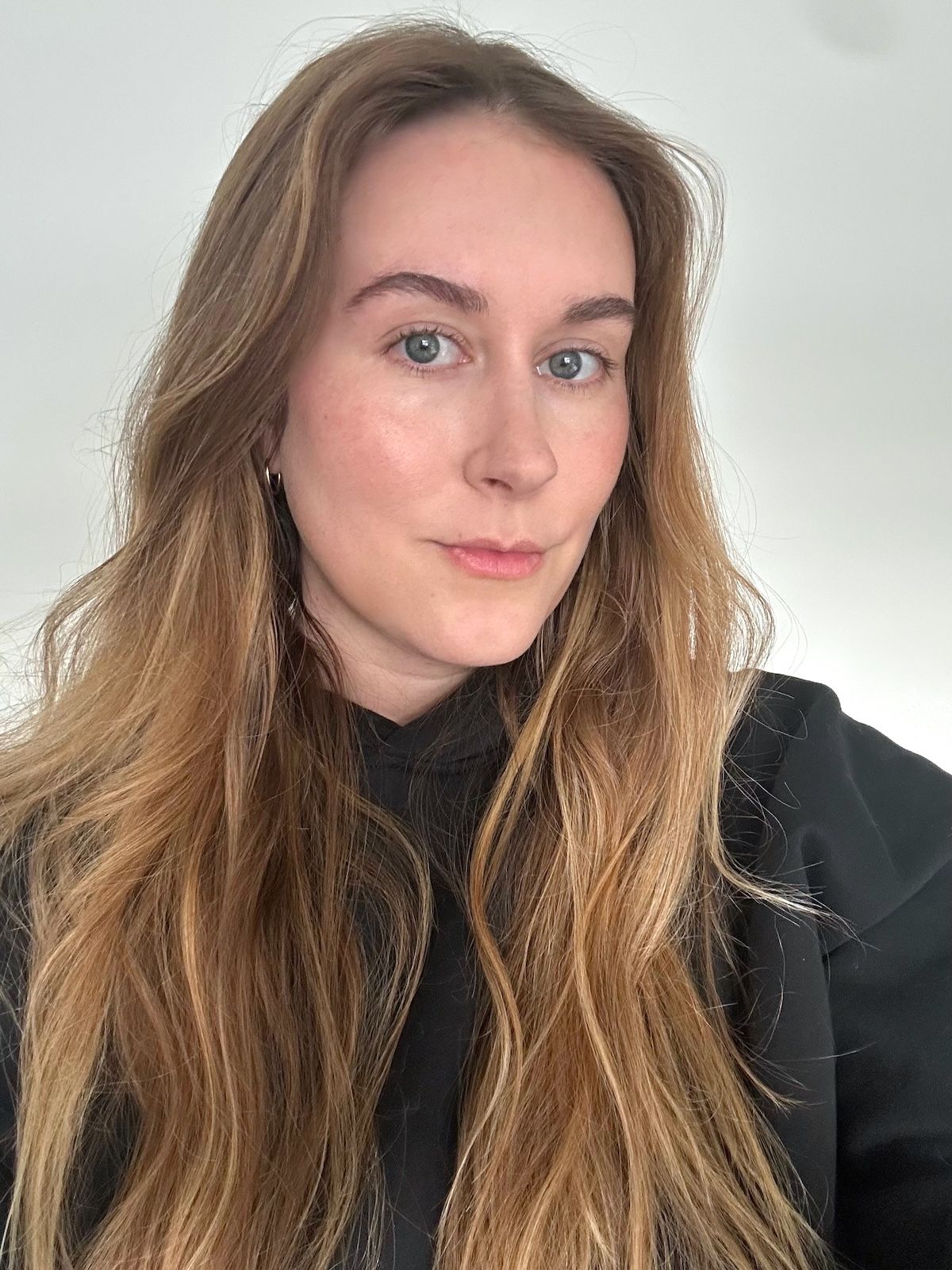 Beauty editor Kaitlyn McLintock after wearing Makeup by Mario SurrealSkin Foundation.
