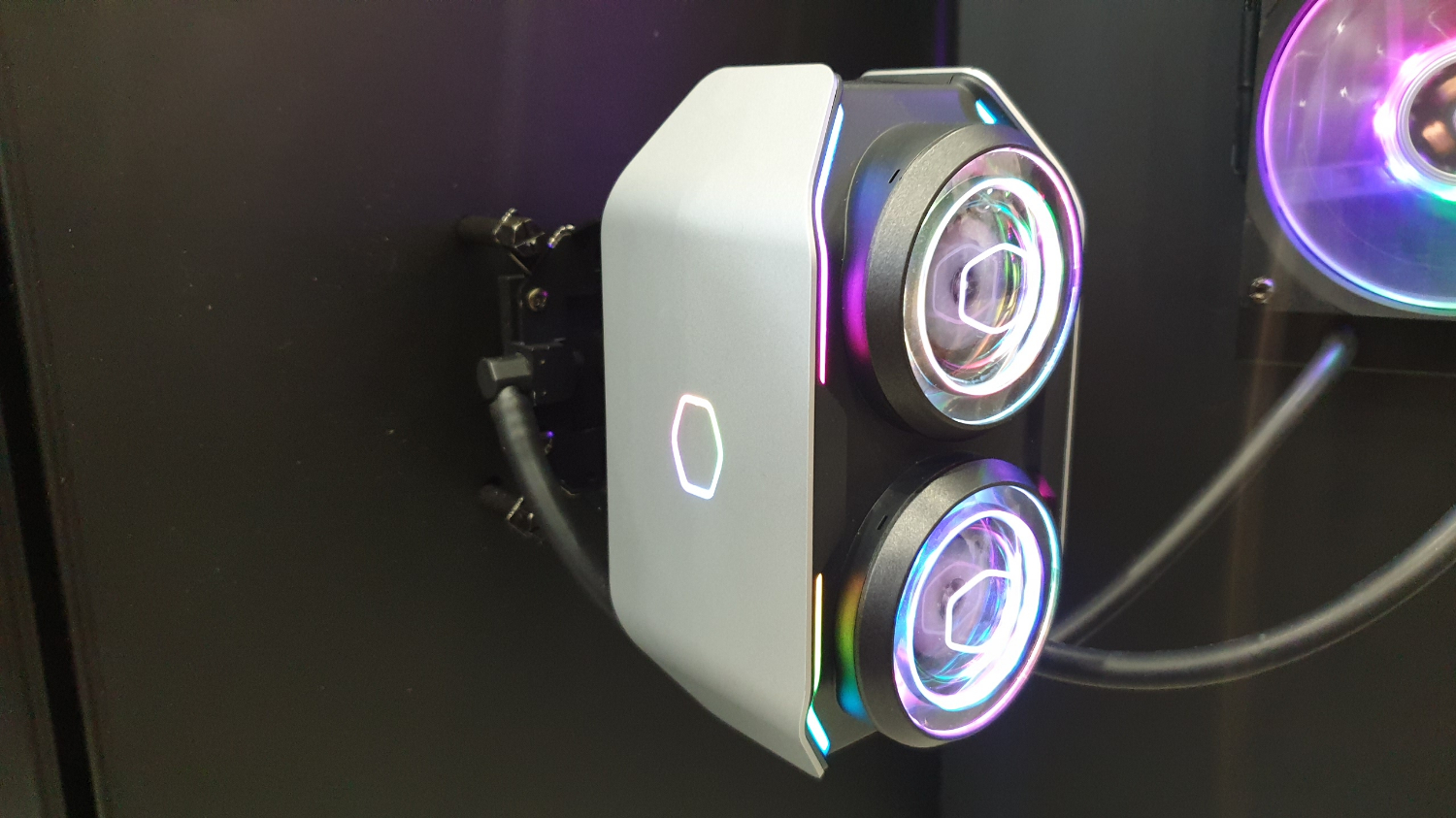 Cooler Master Shows Off Armada of Crazy AIOs and Water Cooling ...