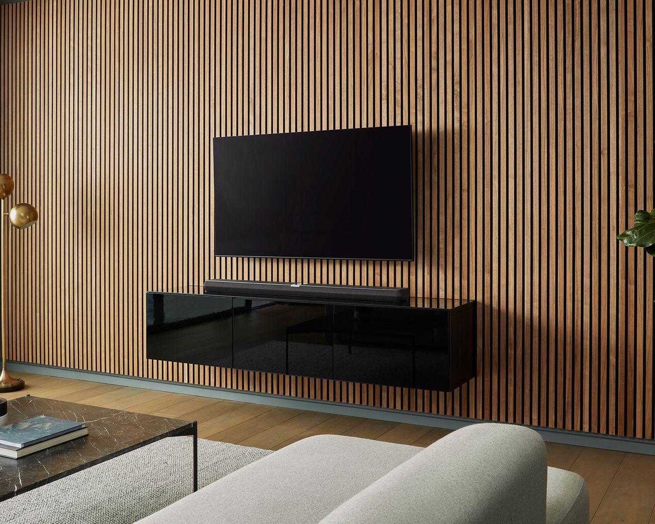 Bowers &amp; Wilkins Panorama 3 Dolby Atmos soundbar