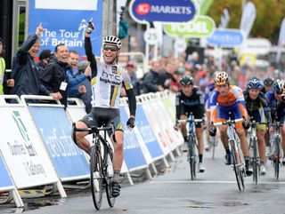 Mark Cavendish wins stage one, Tour of Britain 2011, stage one