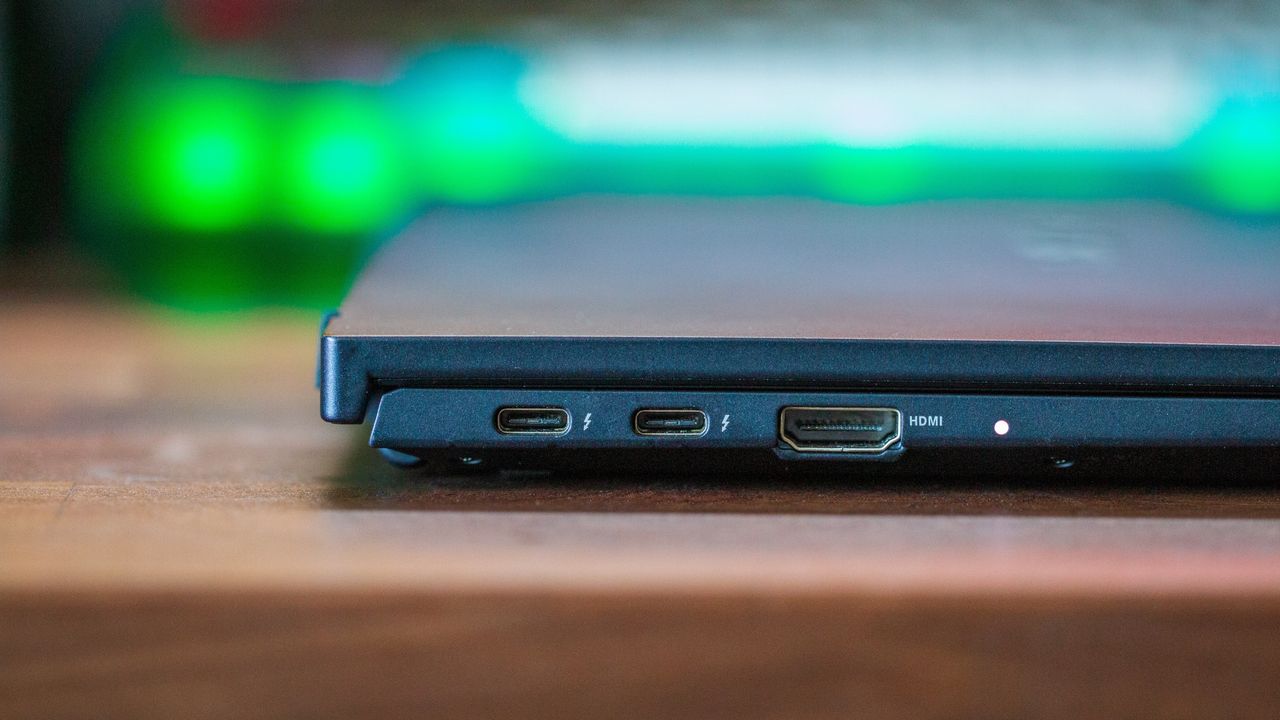 ASUS Chromebook CX9 side profile when closed