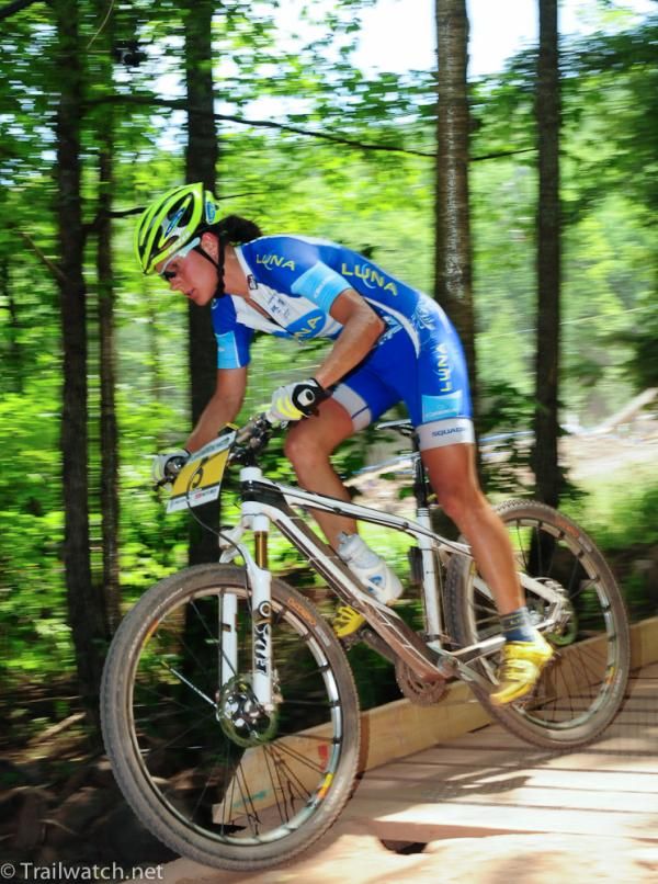 Katerina Nash (Luna Pro Team) keeping pace with Pendrel