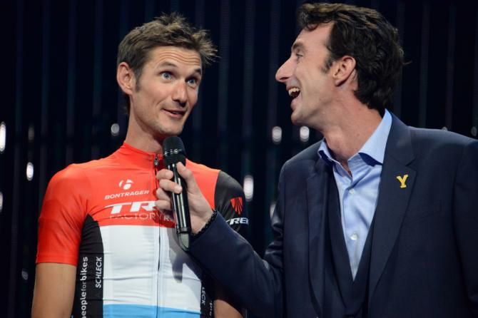 Fr&auml;nk Schleck has a laugh on stage