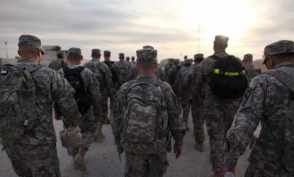 One of the last American combat units leaves Iraq