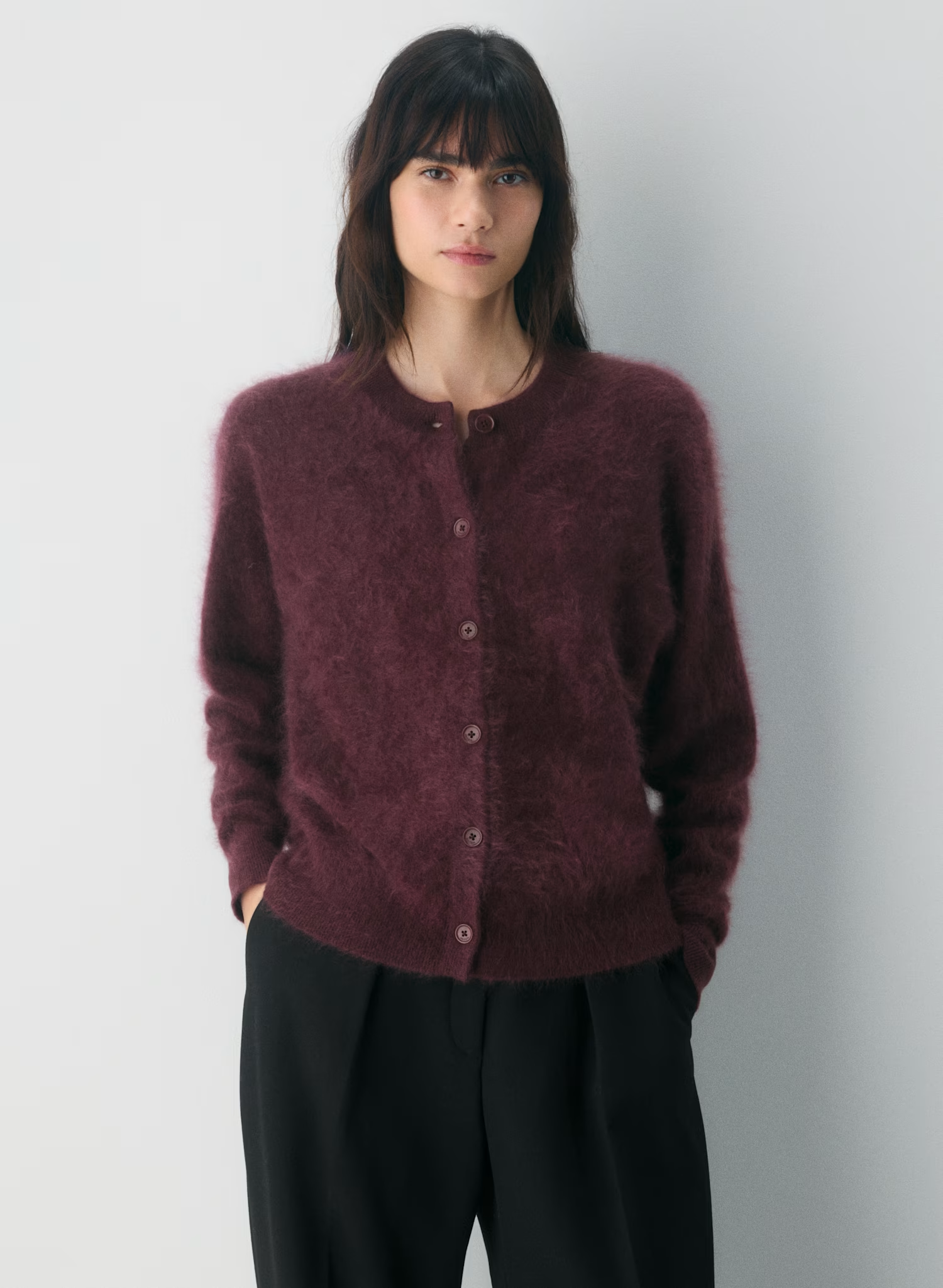 Aritzia, Brushed Cashmere Relaxed Crew Cardigan