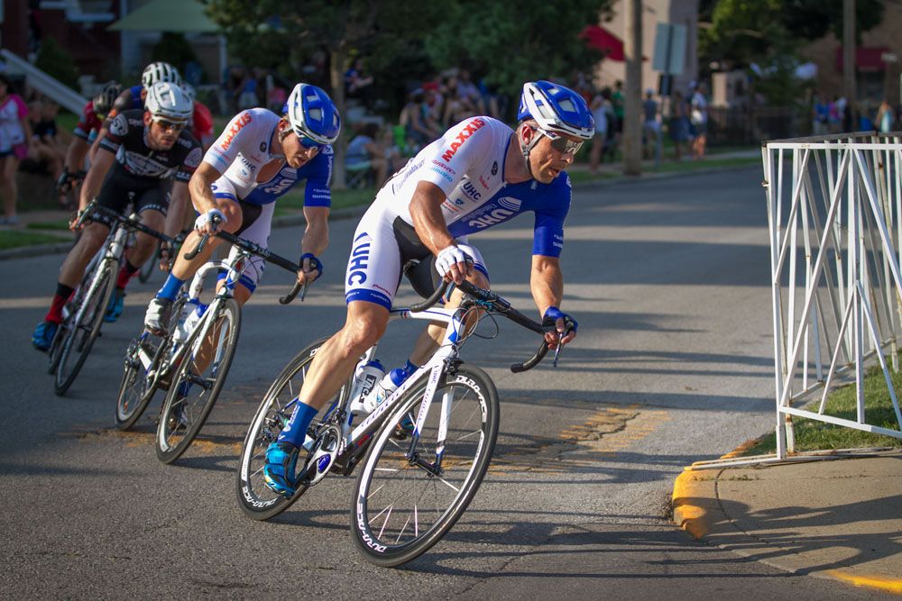 UHC were also at the front controlling the men's race
