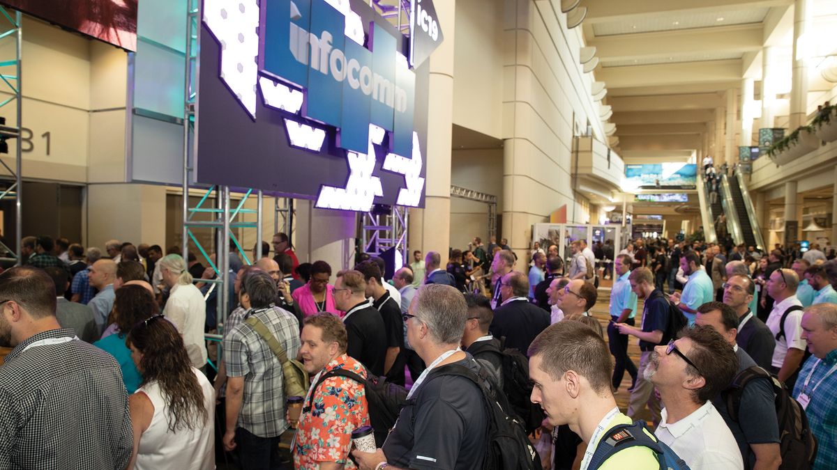 Attendees enter InfoComm 2019 