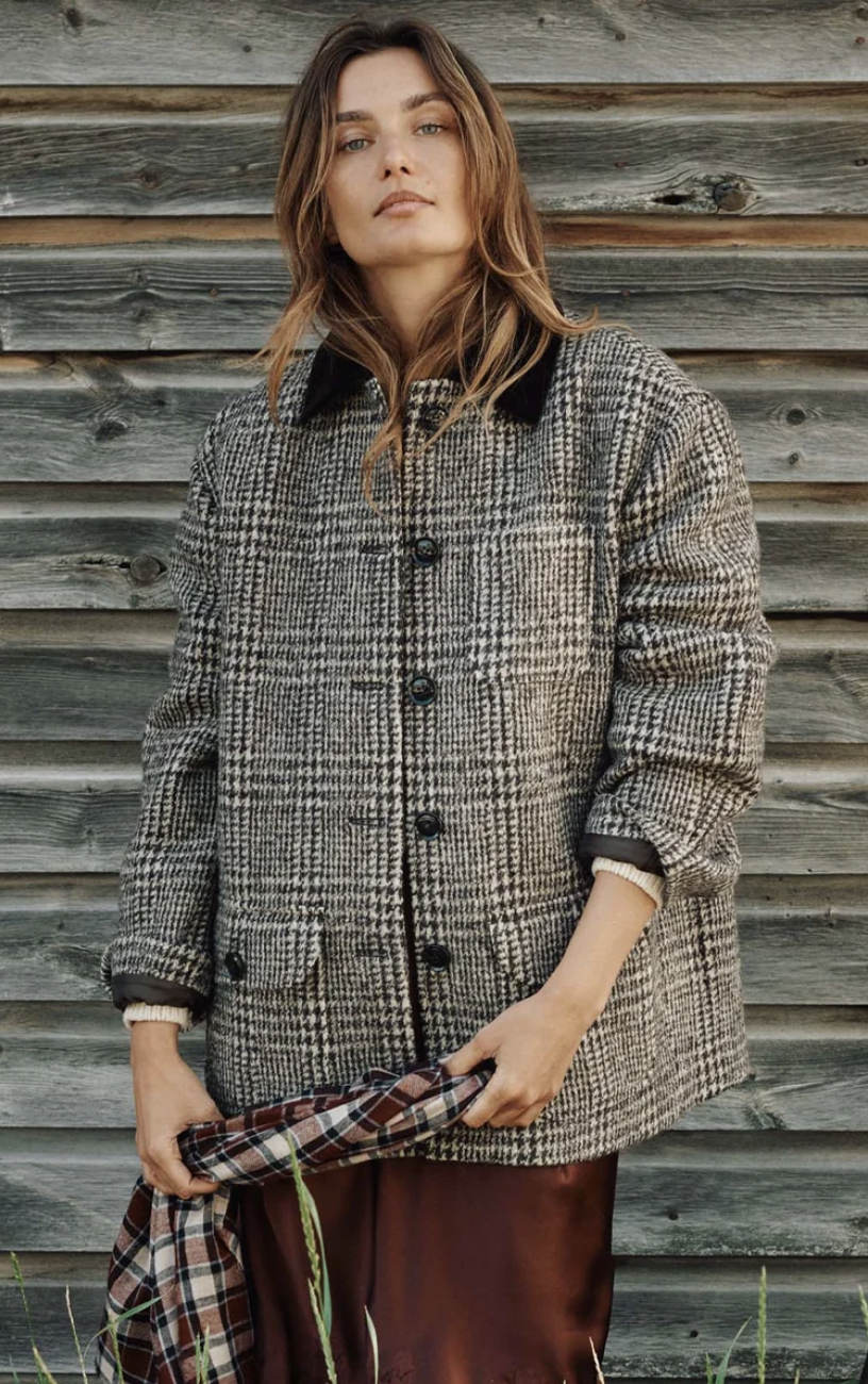 D&amp;ocirc;en, Langston Street