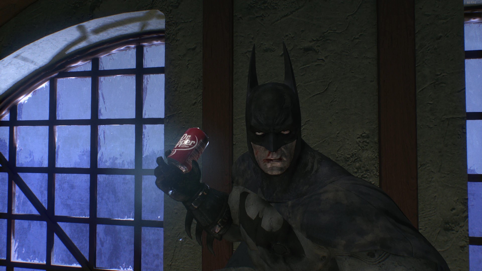 Batman, der aus der Nase blutet, schwingt in Arkham Knight eine Dose Dr. Pepper.