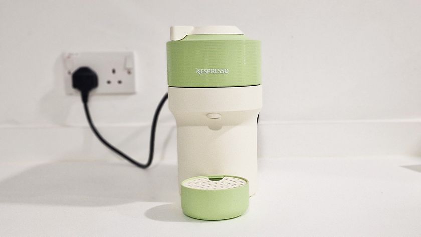 Nespresso Vertuo Pop in shade Pistachio 