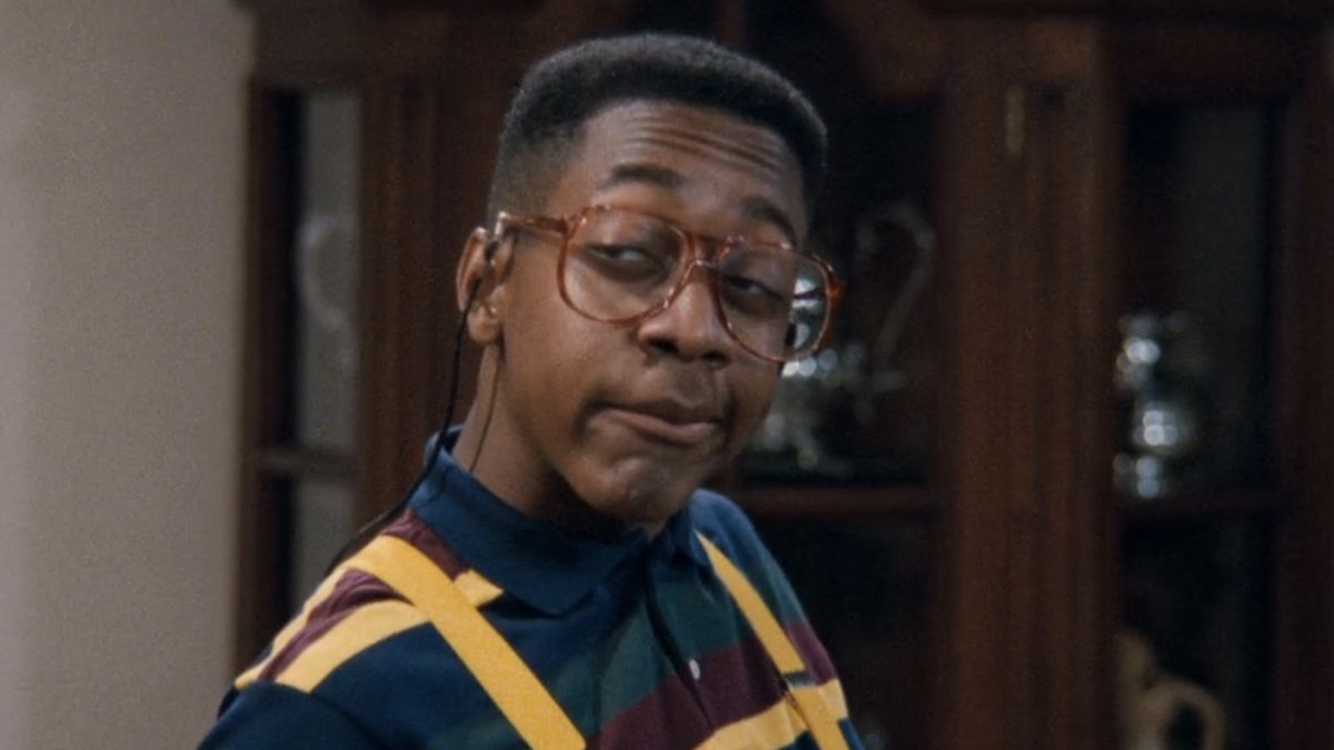 Steve Urkel&#039;s schmoozy face while talking to Laura in Family Matters