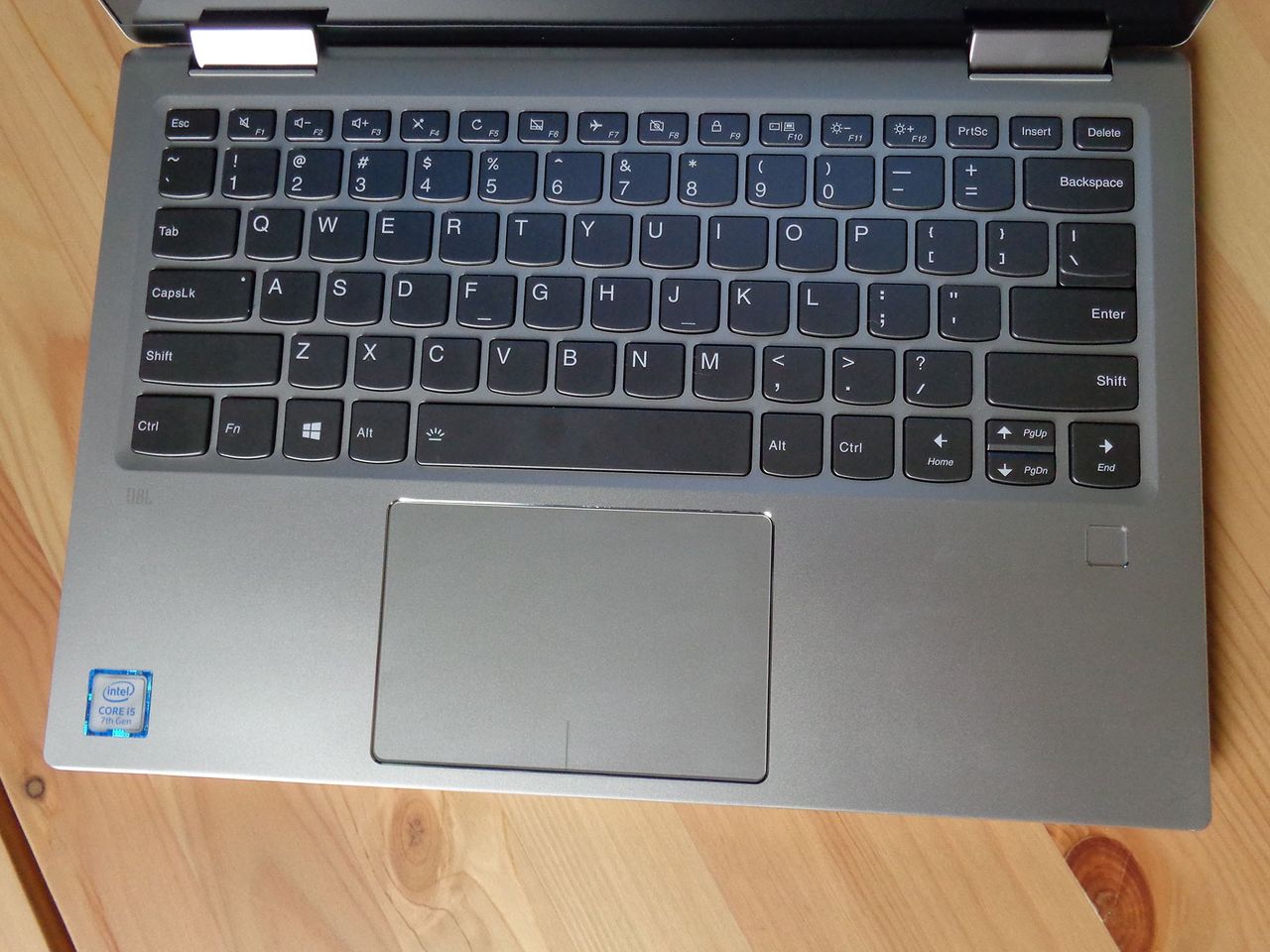 Keyboard without backlight