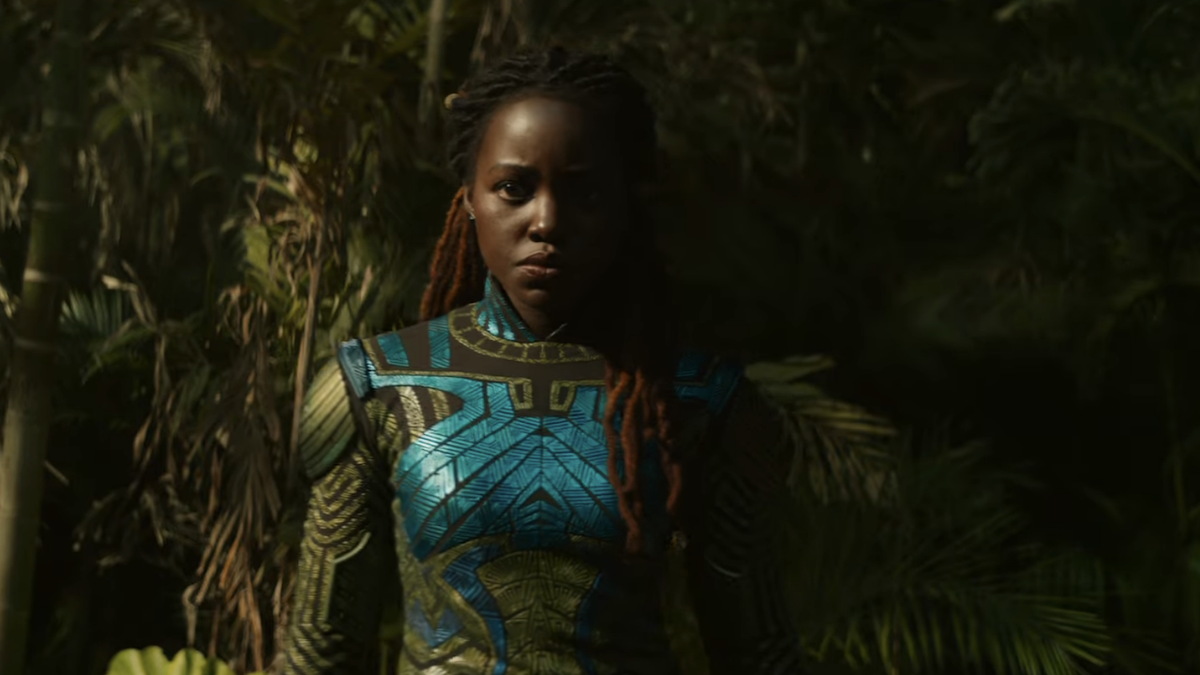 Lupita Nyongo&#039;s Nakia in a green costume in Black Panther 2