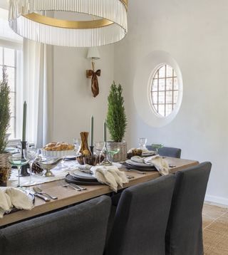 Christmas table decor ideas by Marie Flanigan