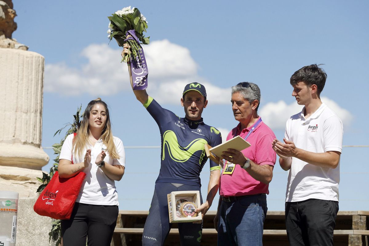Carlos Barbero on the podium after the fourth stage of the Vuelta a Burgos