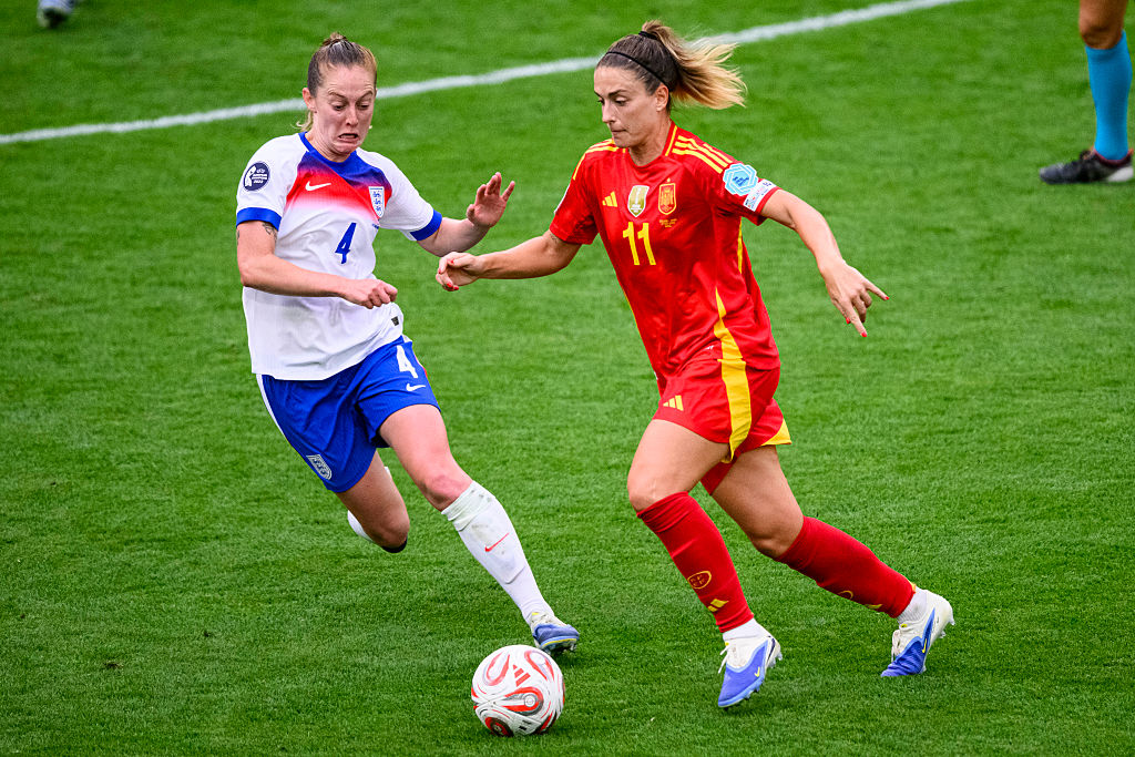 BASEL, SWITZERLAND - JULY 27: Alexia Putellas of Spain (R) plays against Keira Walsh of England (L) during the UEFA Women&amp;amp;apos;s EURO 2025 Final match between England and Spain at St. Jakob-Park on July 27, 2025 in Basel, Switzerland. (Photo by Marcio Machado/Eurasia Sport Images/Getty Images)