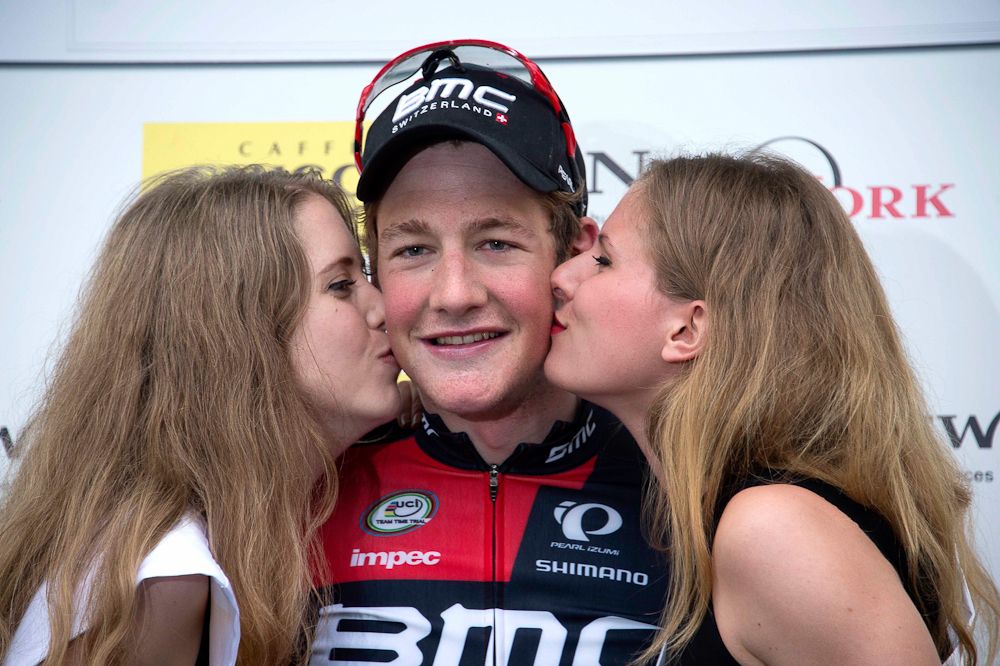 The traditional podium celebration for K&uuml;ng.