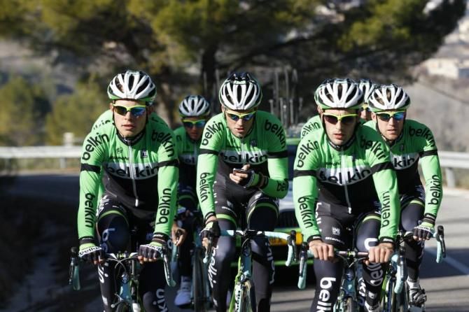 Team Belkin take in the sun on the south coast of Spain