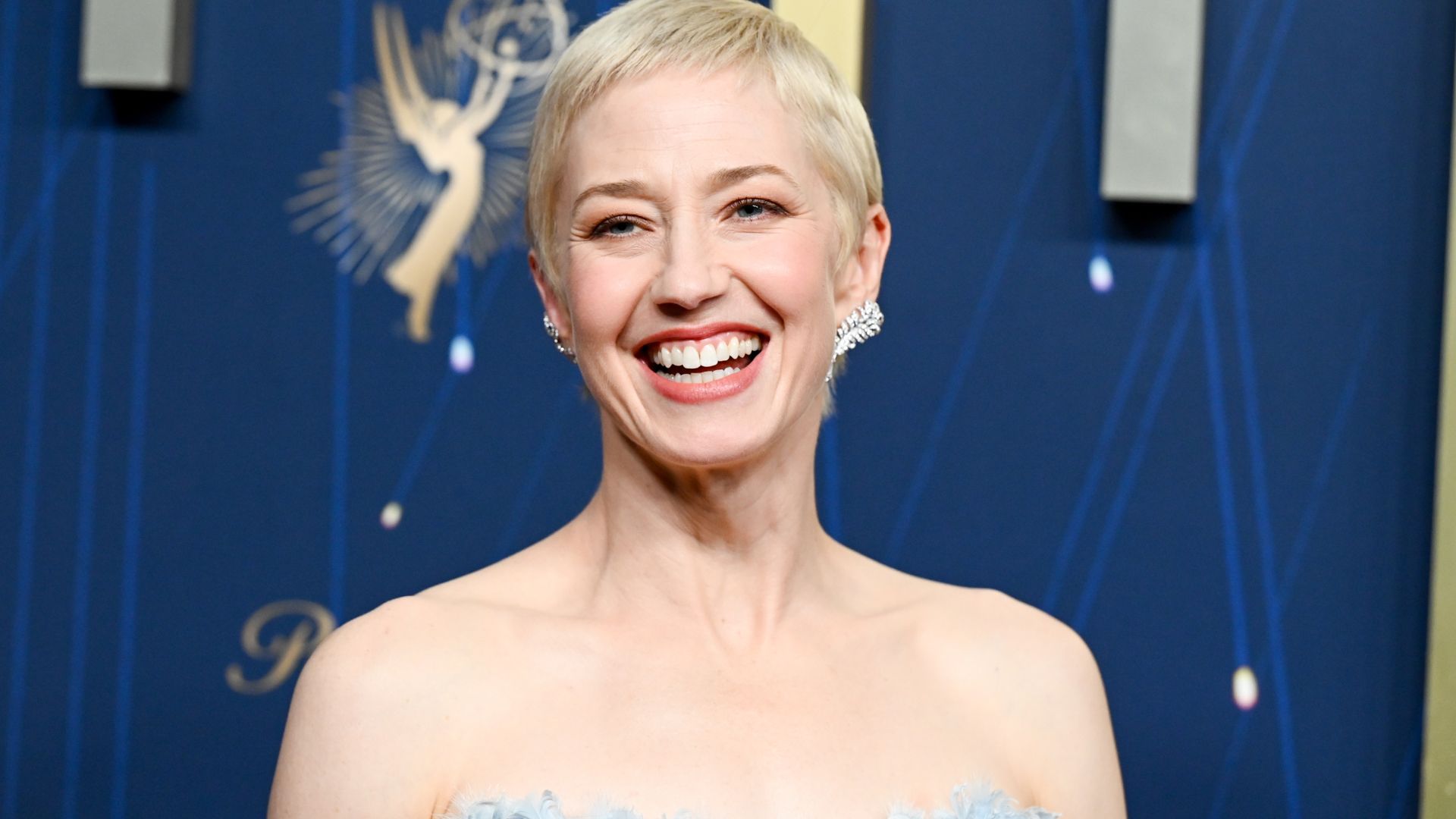 Carrie Coon pixie cut Emmys red carpet