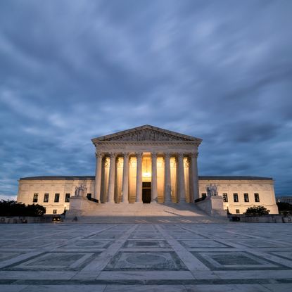 the united states supreme court building