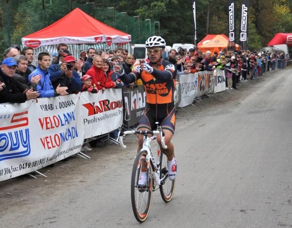 Zdenek Mlyn&aacute;r (MAX CURSOR) finished in third place.