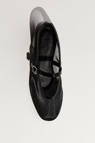 ky7bvcdxczRvVkkfnEmJ3K-320-80 هذه هي أفضل خمسة أحذية ترتديها مع Culottes ، وفقًا لخبير أزياء