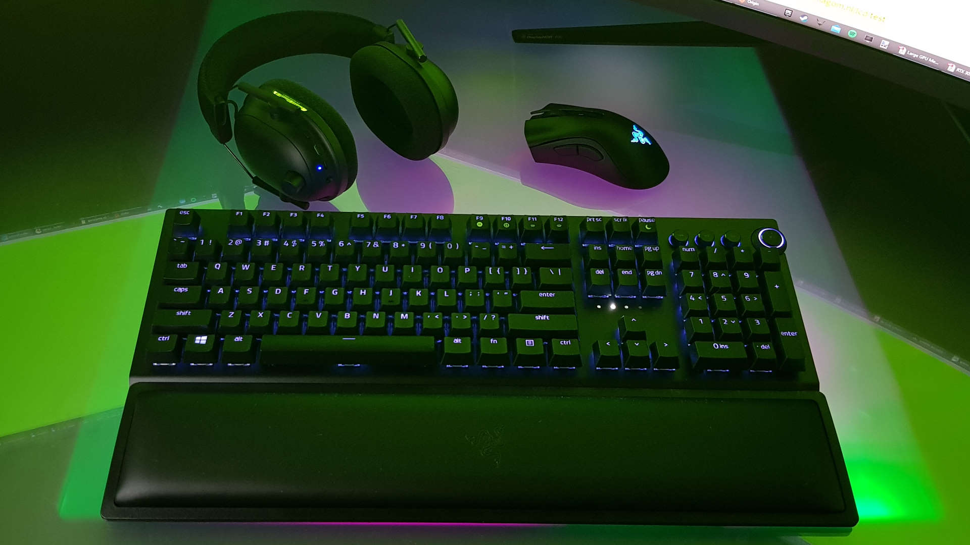  The Razer BlackWidow V3 Pro is its first wireless gaming keyboard. Anyone else surprised by that? 