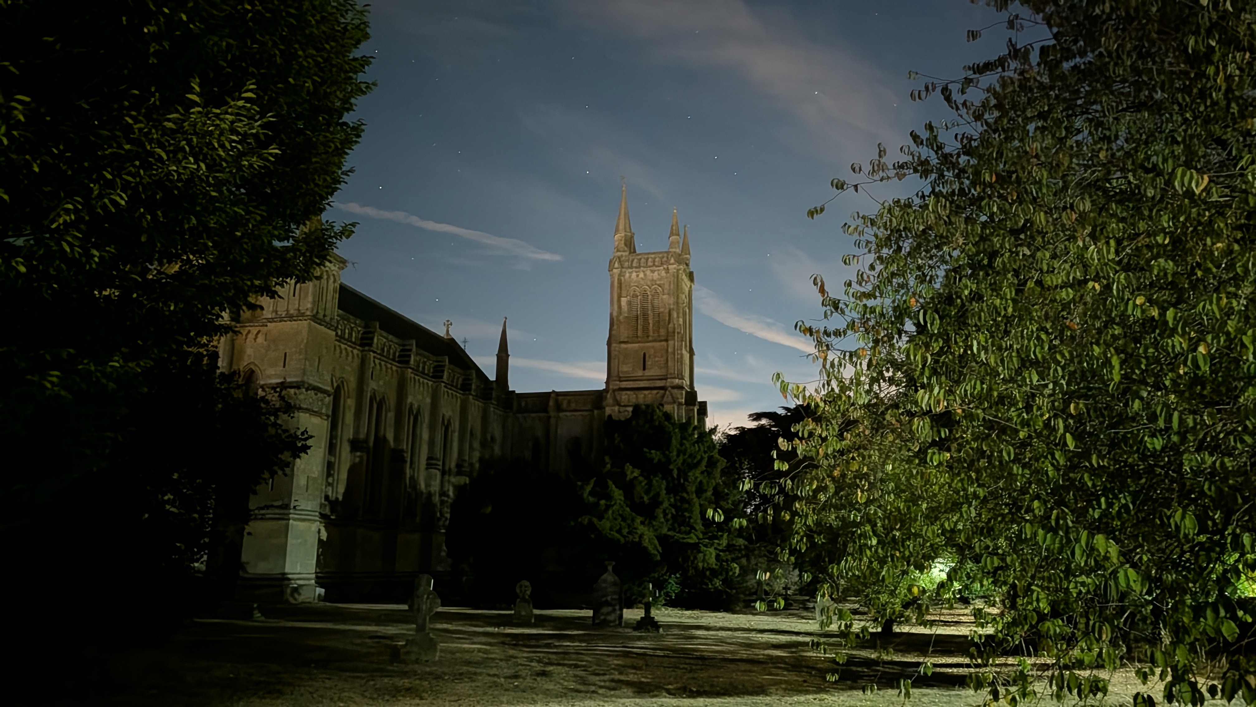 old church in darkness pixel 10 pro vs pixel 9 pro
