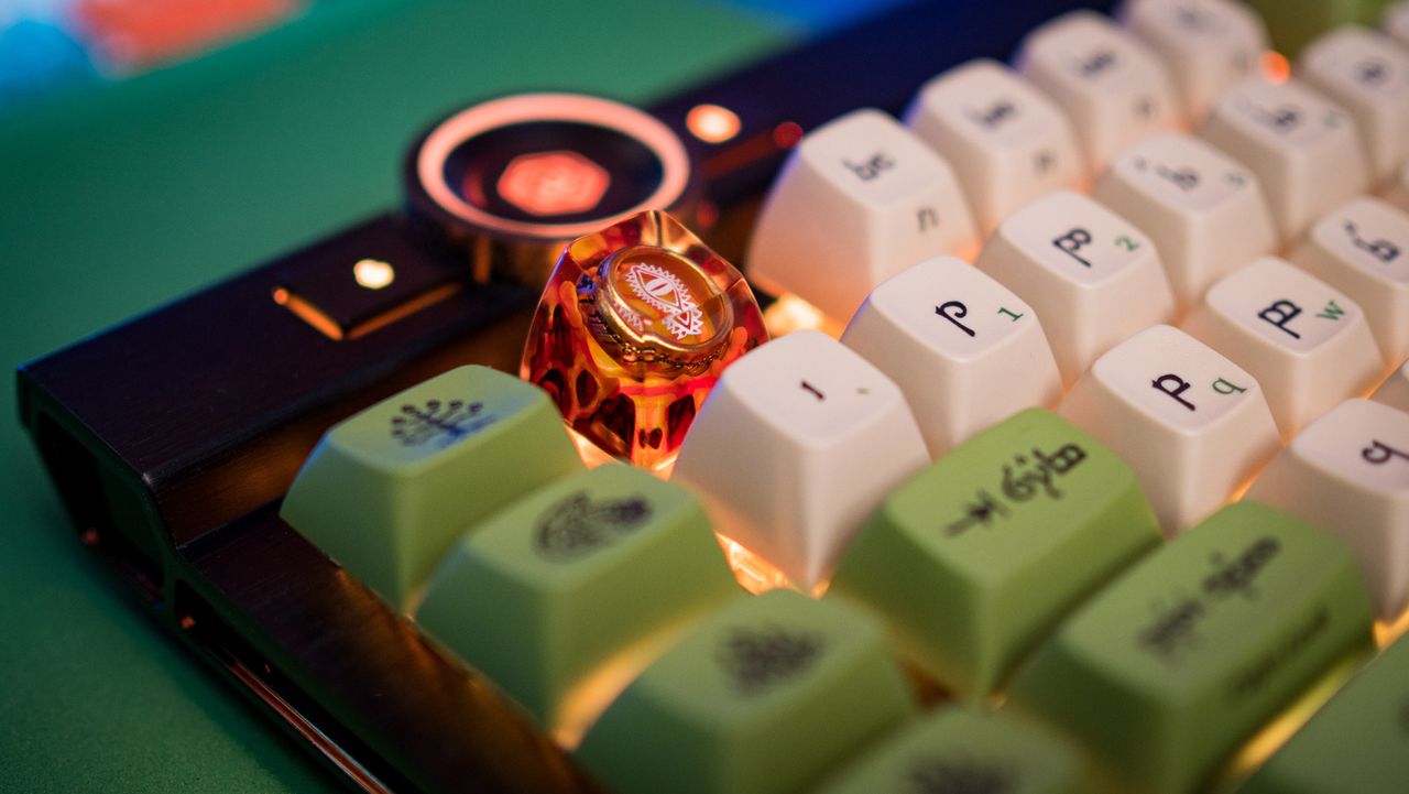 Drop + LOTR Elvish Keycap Set