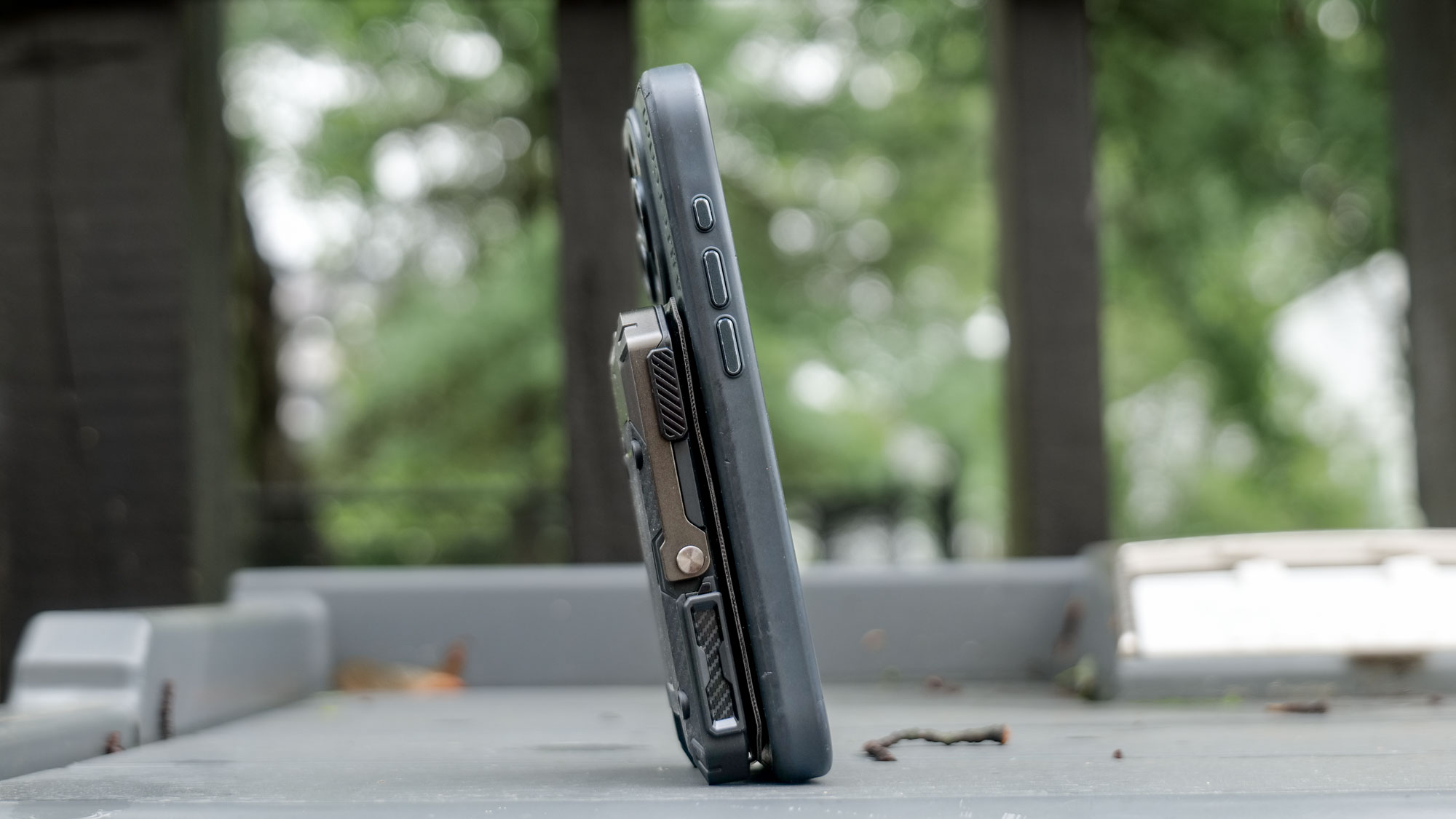 Supcase MagFlip Stand MagSafe Wallet.