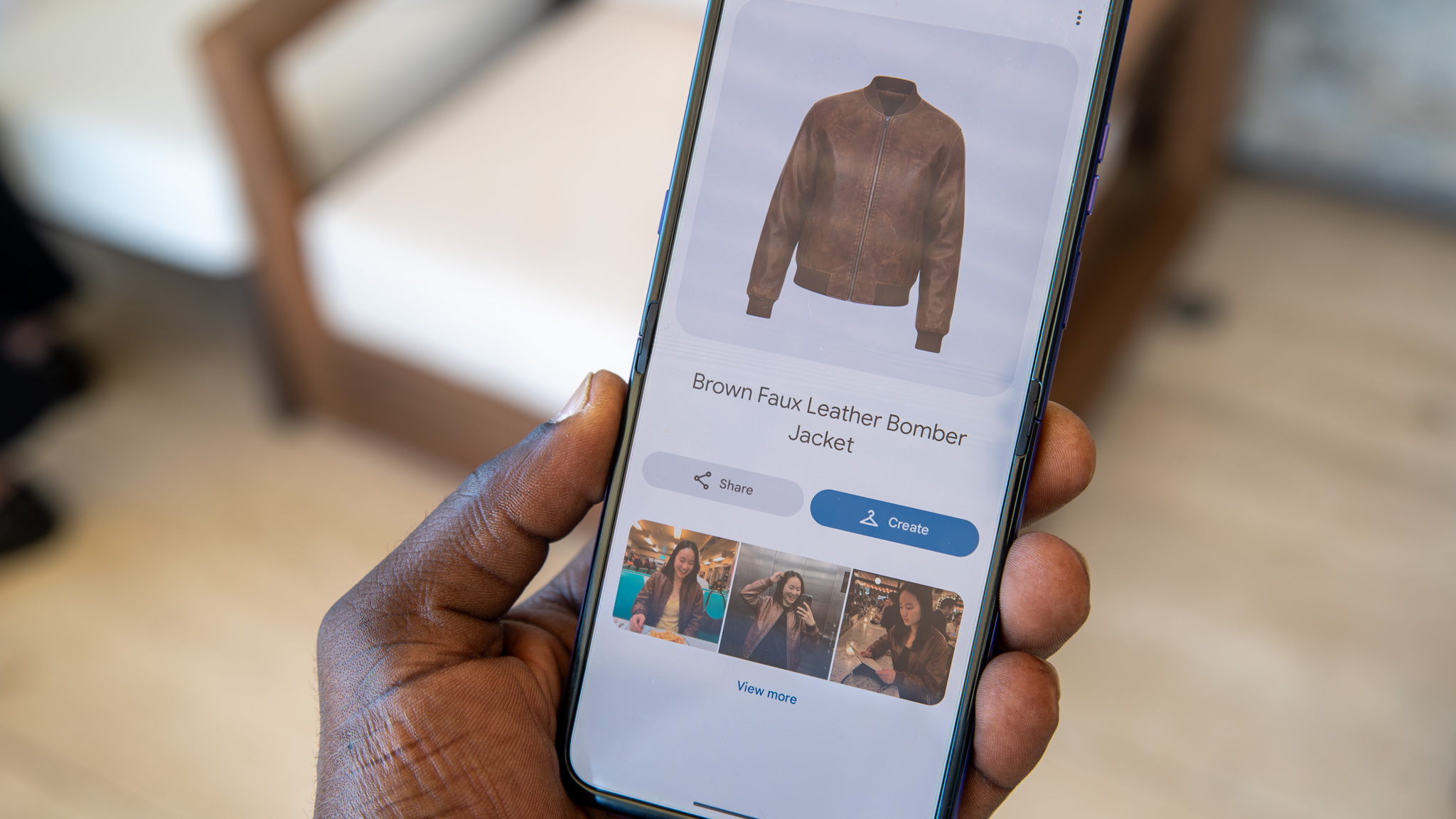 Google Photos Wardrobe on the Motorola Razr Ultra 2026