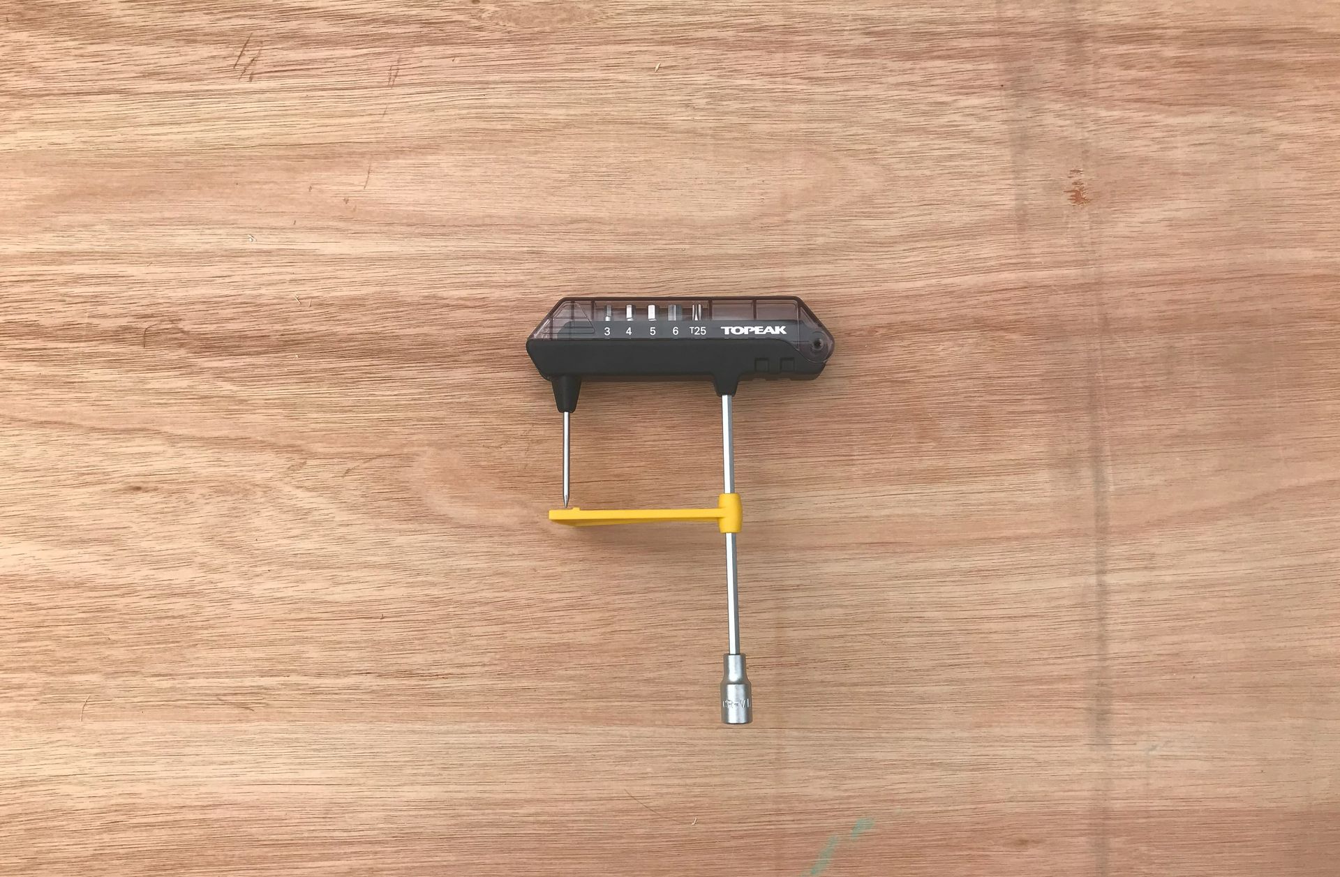 Image shows: Topeak Combotorq Wrench and Bit Set