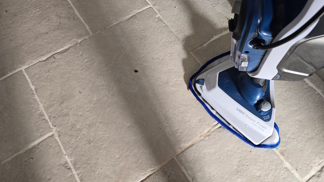 Vax Steam Fresh Total Home cleaning floor stains