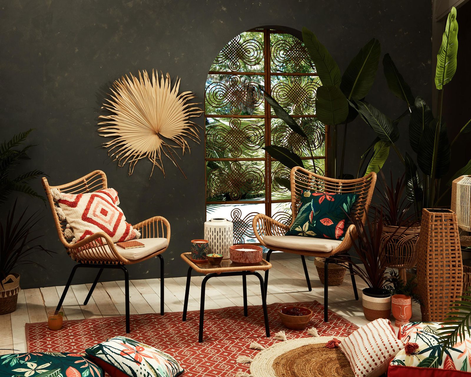 B&M garden furniture is back with a striking outdoor sofa Gardeningetc