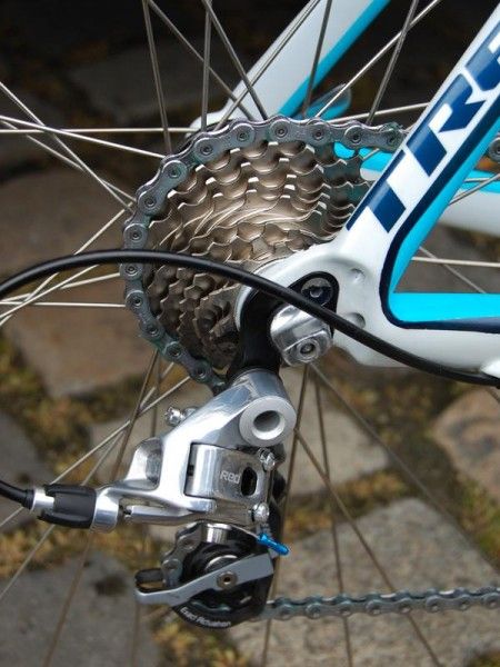 Rear dropouts borrowed from elsewhere in the Trek family effectively extend the chain stay length for greater stability.