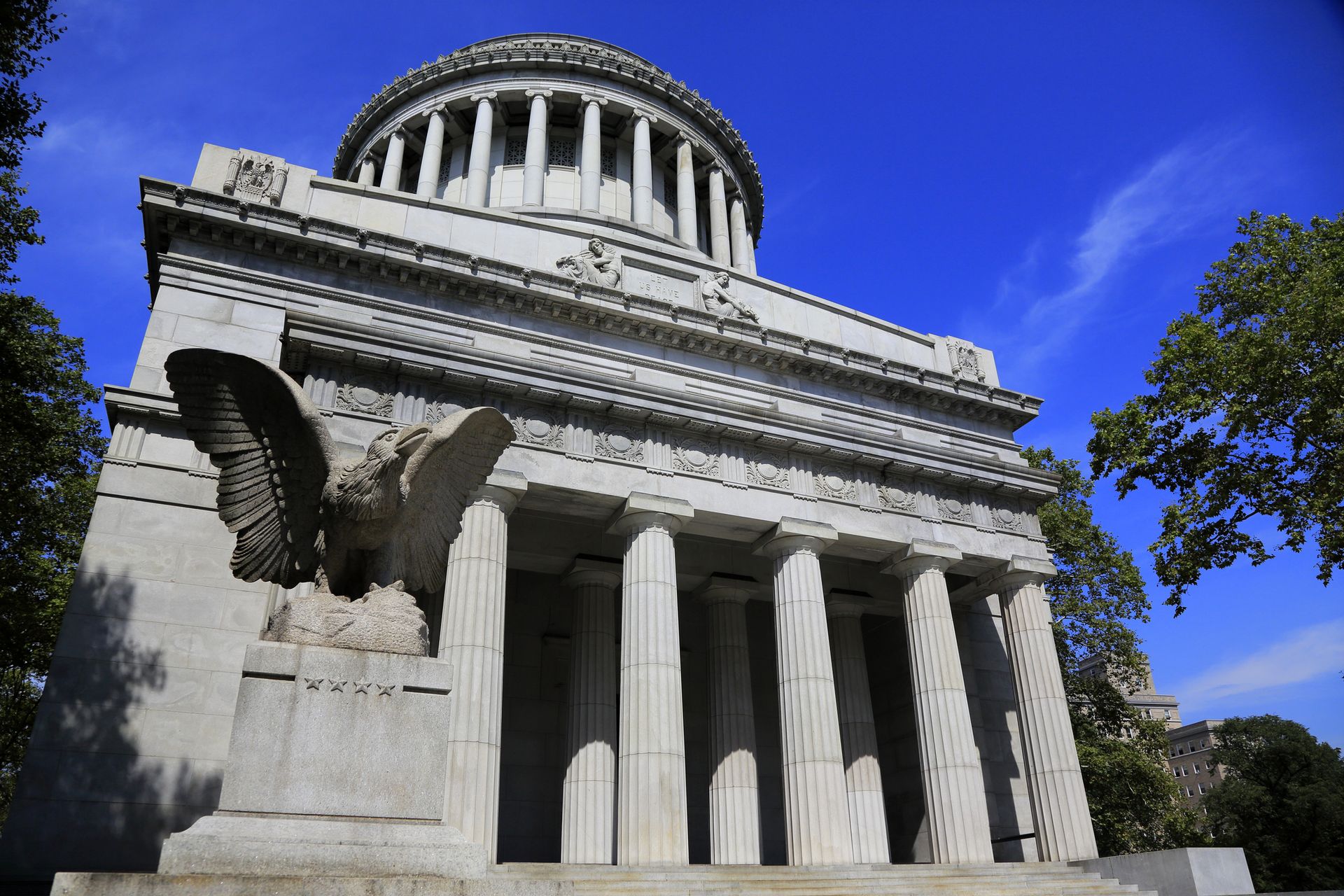 Exterior view of General Grant National Memorial aka Grant's Tomb in Riverside Park