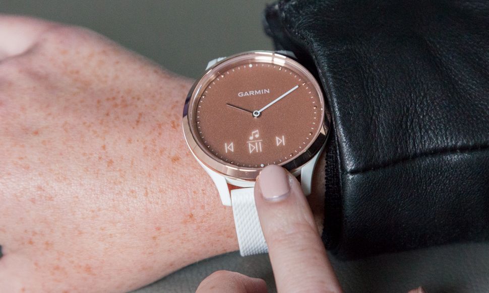 target garmin vivomove hr