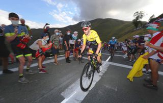 Adam Yates Tour de France Peyresourde 2020