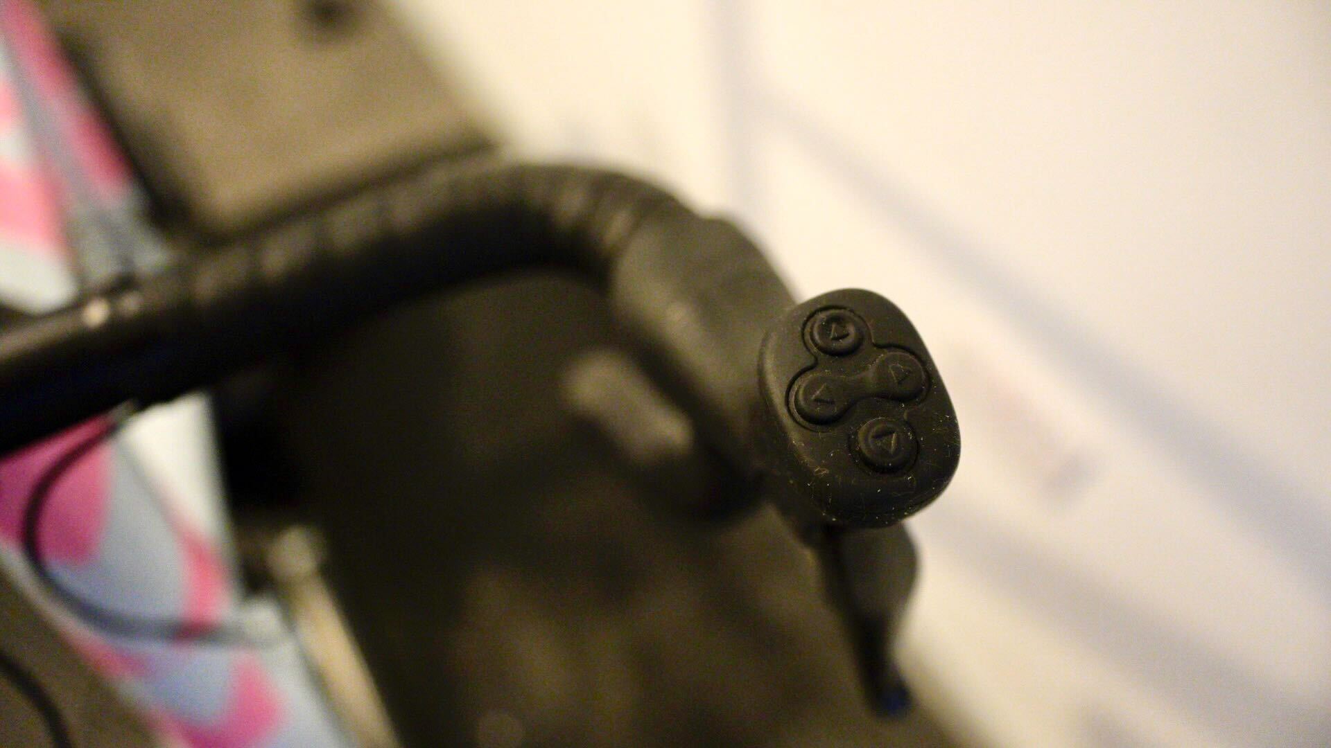 Various close ups of the Muov TiltBike